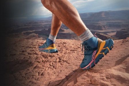 Scarpe da corsa con tessuto antiabrasione di Nam-Liong